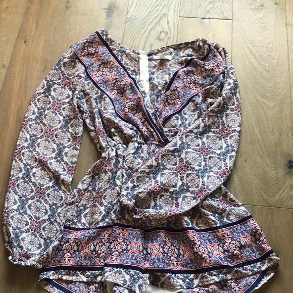 Romper - Picture 2 of 3